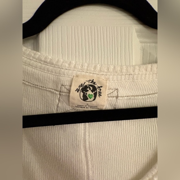 Free People long sleeve sweater - Picture 2 of 4